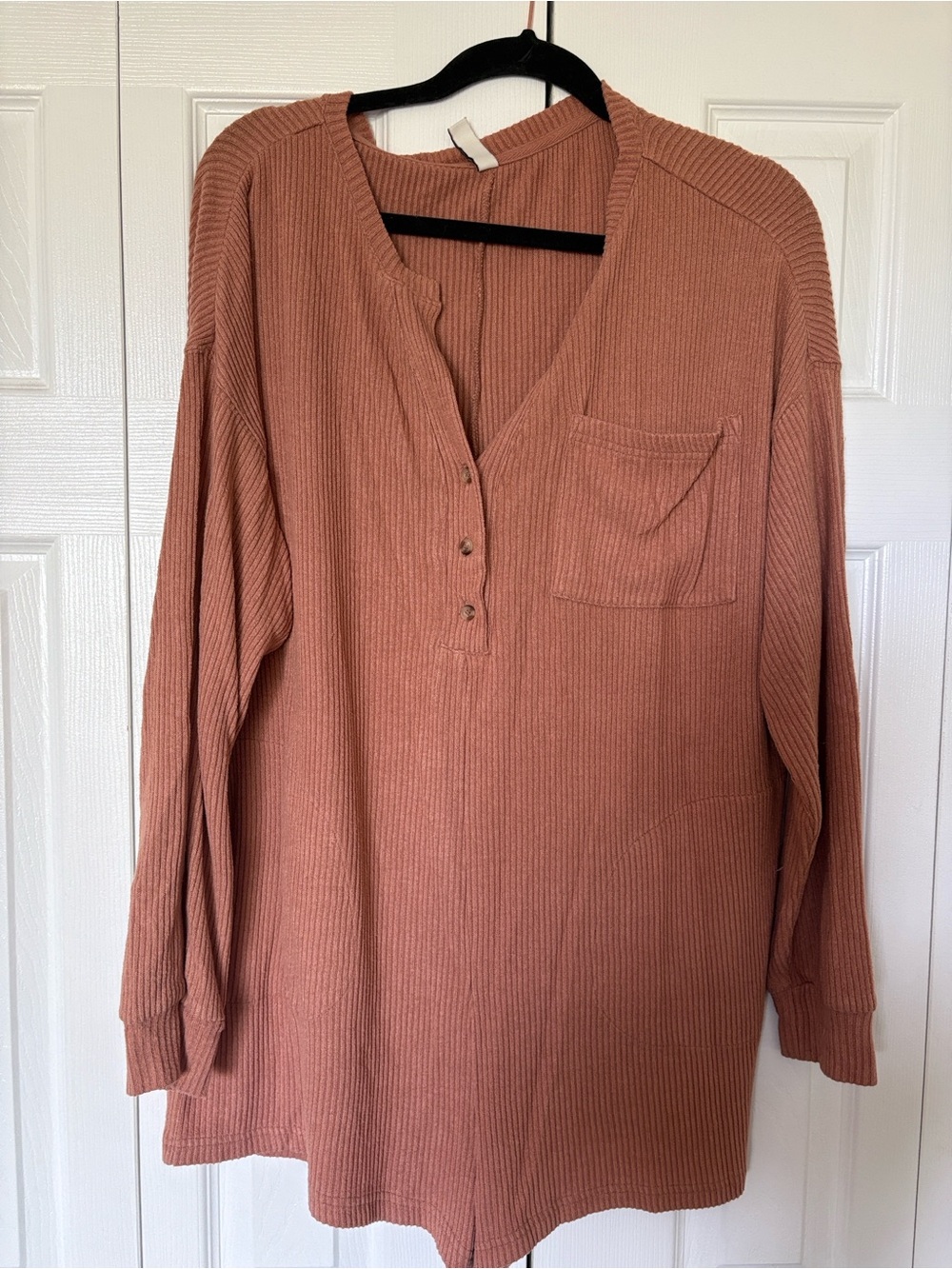 Gentle Fawn Ribbed Henley Romper in Dusty Rose